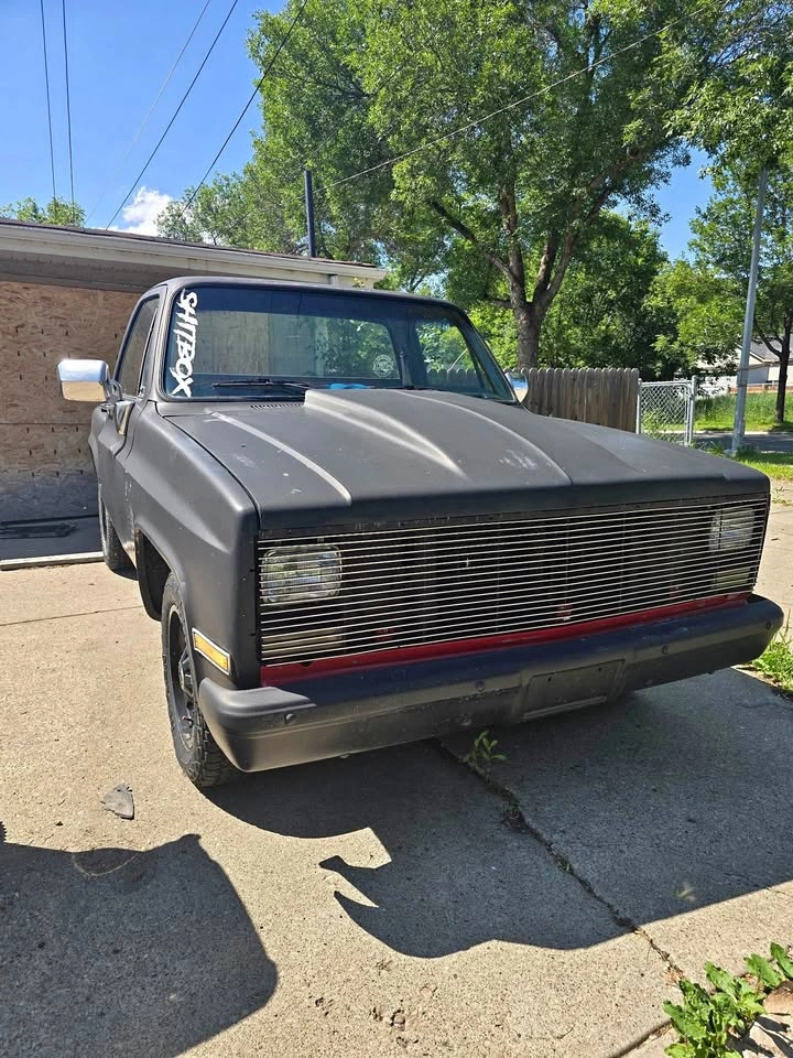 1986 GMC C1500. *not running*