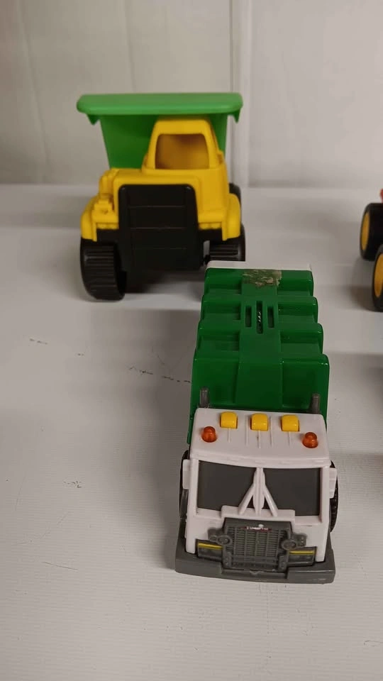 Assorted Toy Construction Vehicle Set - photo 3