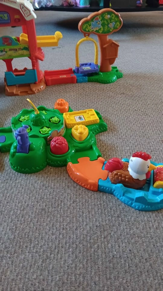 VTech Go! Go! Smart Animals Grow & Learn Farm Playset - photo 4