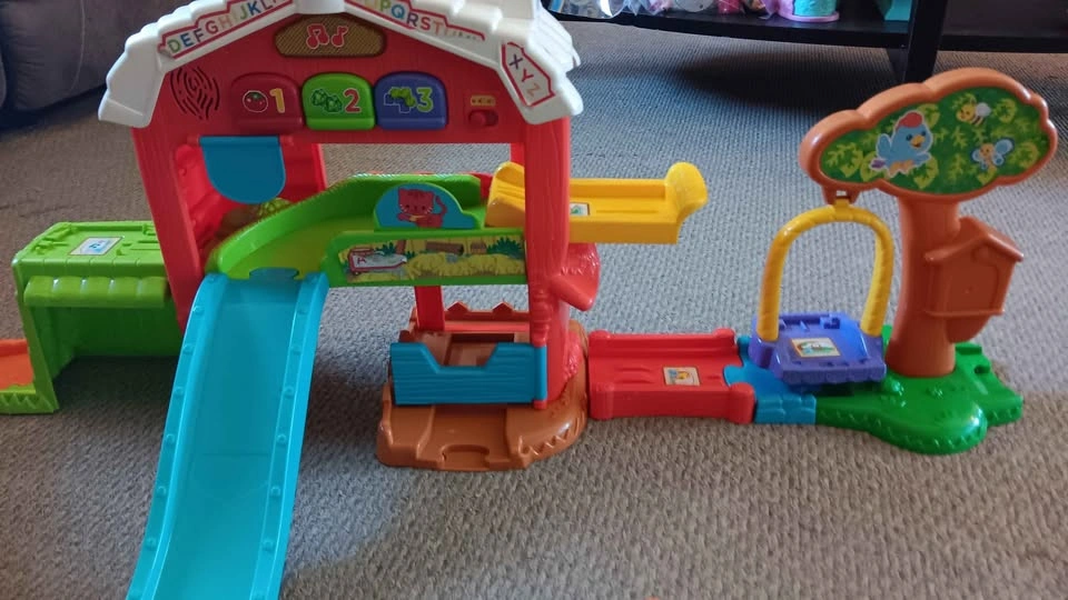 VTech Go! Go! Smart Animals Grow & Learn Farm Playset - photo 5
