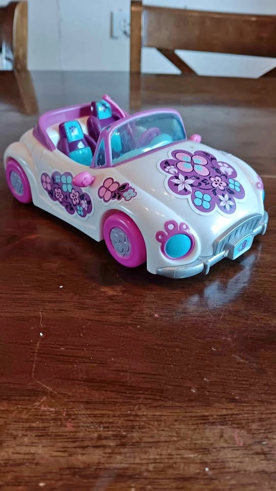 Vintage Littlest Pet Shop Blythe Flower Convertible Toy Car