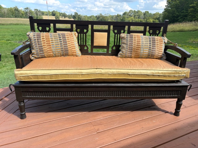 Antique Anglo-Indian Carved Wood Daybed Settle Bench - photo 2
