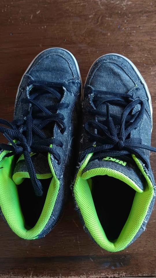 Nike Main Draw Mid GS Sneakers boys size 5 - photo 5