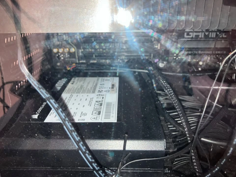 Corsair RM1000e 1000W Gold PSU (2024) – All Cables + Box - photo 3