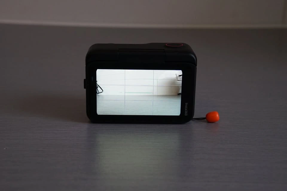 Insta360 Go Ultra - photo 3