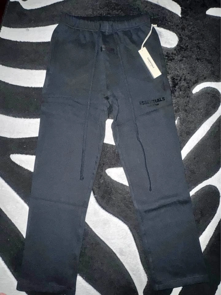 Fear of God Essentials Flared Sweatpants SS22 Size Medium