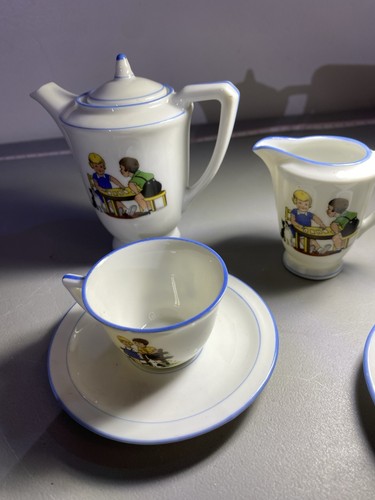 Choisy-le-Roi Children's Polychrome Earthenware Dinette Set - photo 2
