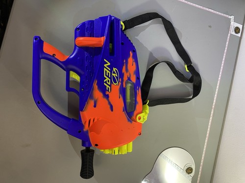 RARE Vintage 1999 Nerf Wildfire Rapid Fire Air Pressure Blaster - photo 3