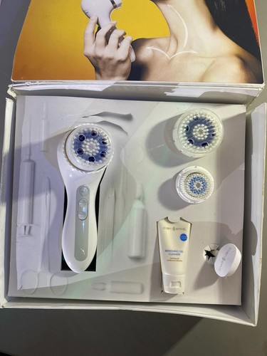 Clarisonic Next Level Skin Care Transformation Just New - photo 3