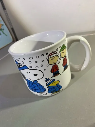 Peanuts Snoopy Winter Christmas Mug Blue Puffer Jacket