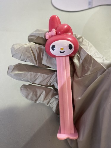 My Melody Hello Kitty Retired PEZ Candy Dispenser 1976-2003 - photo 4
