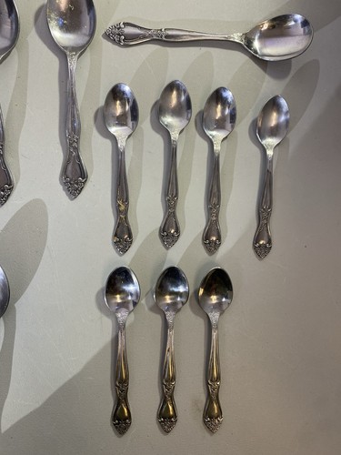 Vtg 26pcs Imperial International Stainless Korea Rose Flatware - photo 3