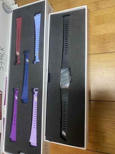 Helo World Personal Lifestyle Monitor Watch + 5 Wrist Bands - photo 5