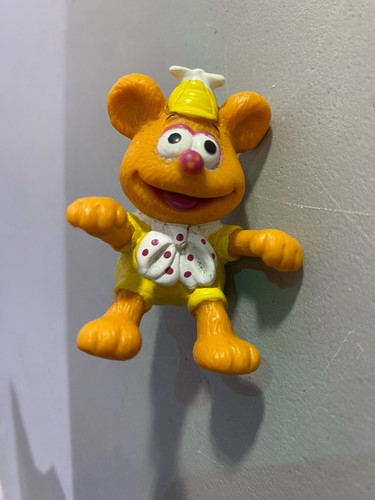 Muppet Babies Fozzie Bear 2" Tall Toy Figure 1986 McDonalds