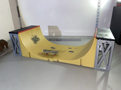 Tech Deck Ultimate Half-Pipe Ramp Set of 2 with Stickers - photo 5