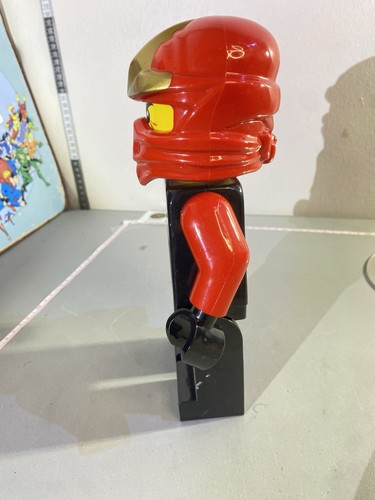 LEGO Ninjago Kai Red Ninja Minifigure Alarm Clock 2012 - photo 3