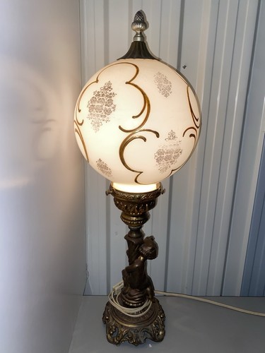Table Lamp, MCM, Brass Cherub, Frosted Glass, Vintage, Germany - photo 4