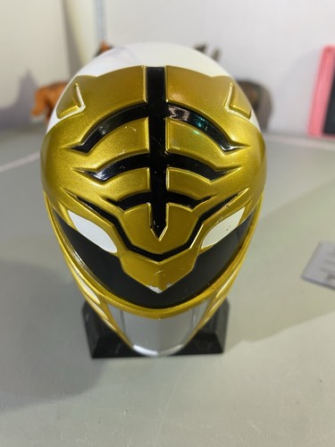 Power Rangers Legacy Mighty Morphin White Ranger Helmet - photo 3