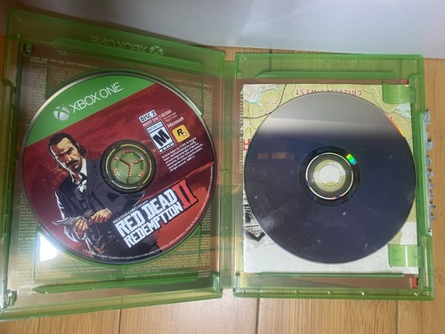 Red Dead Redemption 2 Microsoft Xbox One W/ Map and Both Discs - photo 4