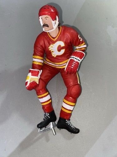 Lanny McDonald Red Jersey Calgary Flames McFarlane Figure