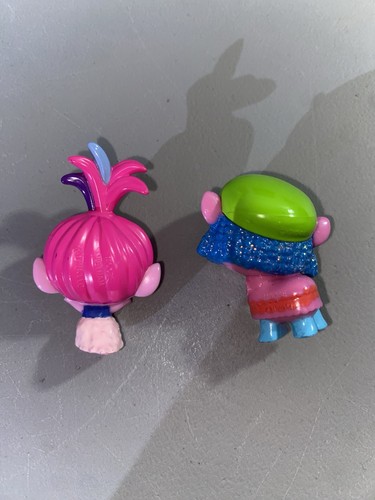 Trolls Band Together Mineez Series 1 Poppy Singer Figure - photo 2
