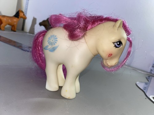 Vintage G1 Hasbro My Little Pony Mail Order Water Lily Pony - photo 2