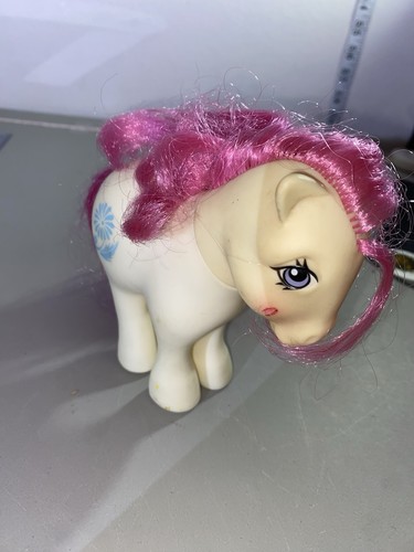 Vintage G1 Hasbro My Little Pony Mail Order Water Lily Pony - photo 3