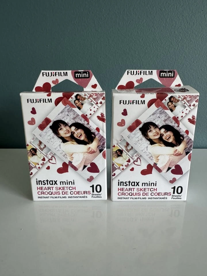 Bundle: Fujifilm Instax Mini Heart Sketch Film - 2 Packs - photo 2