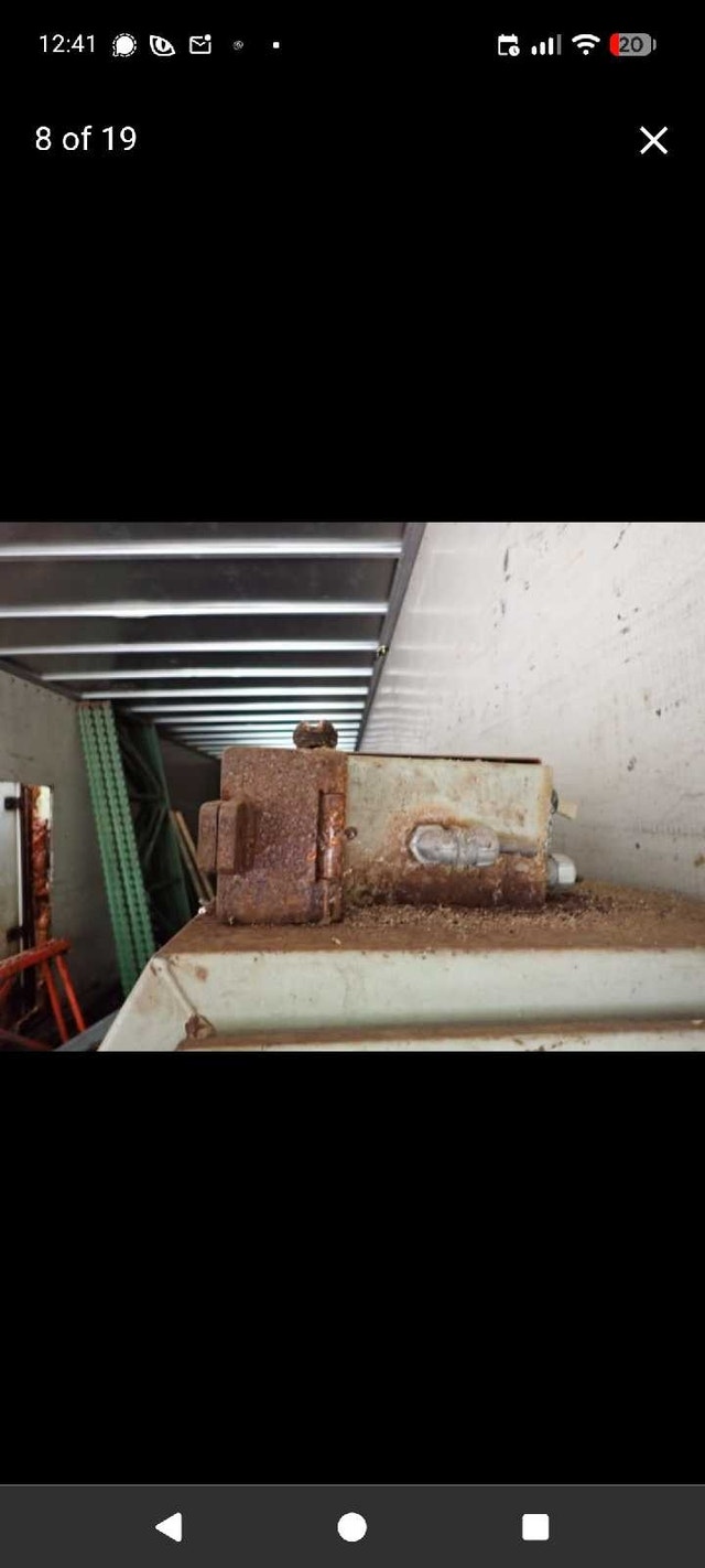 Chandler Industrial Sand Blaster (barter/trade) - photo 4