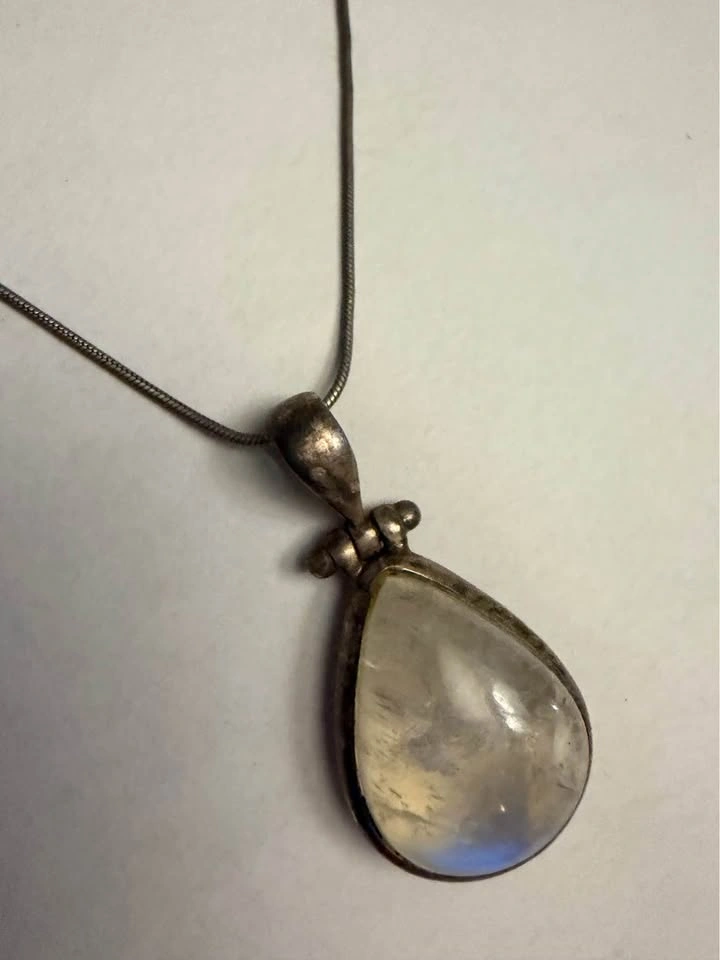 Sterling Silver Moonstone Pendant Necklace - photo 2