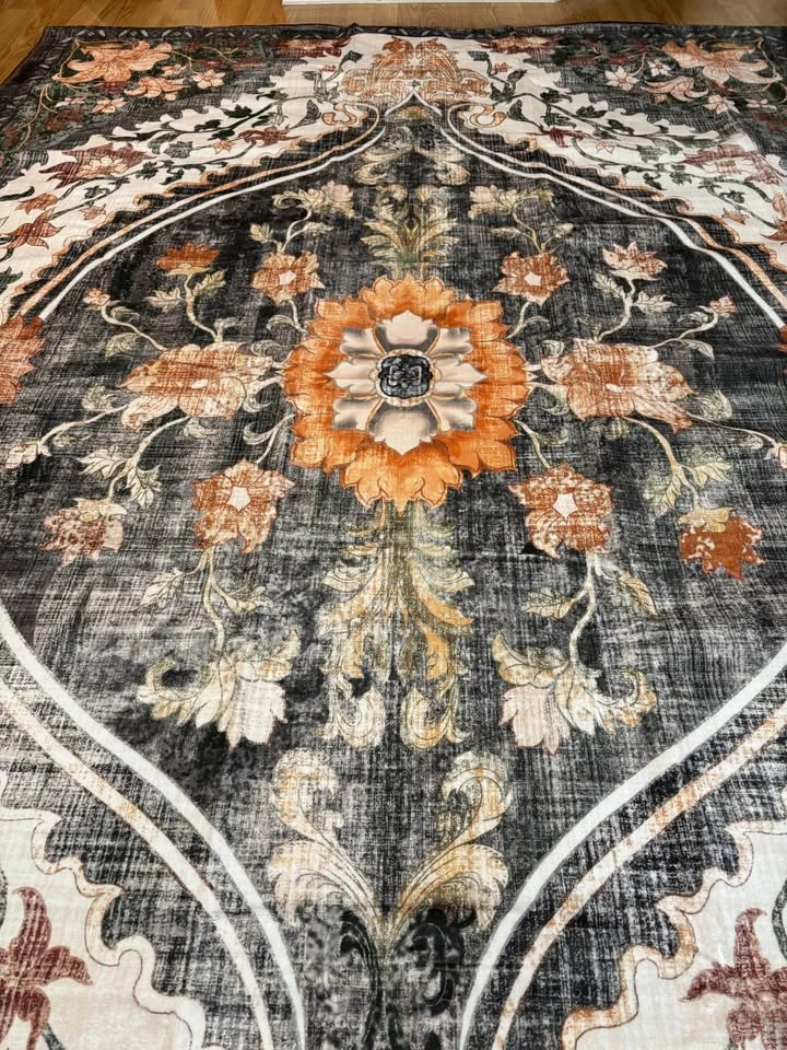 Brand New 6x9 ft Area Rug - Cozy, Washable & Non-slip - photo 4