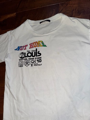 Louis Vuitton Kansas Winds Not Home Print T-Shirt - photo 2