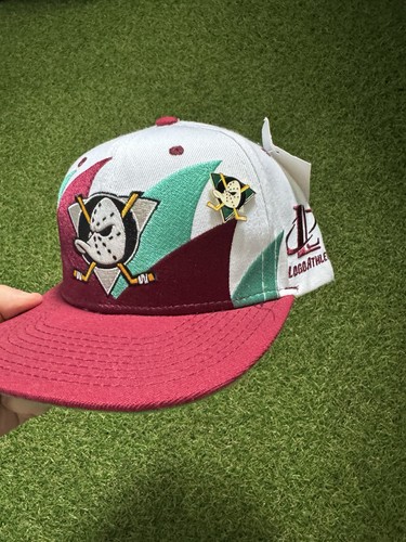 Vintage Anaheim Mighty Ducks Shark tooth Snap Back NHL - photo 2