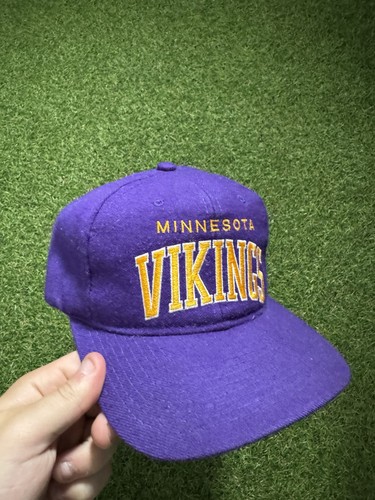 Vintage Minnesota Vikings Starter Hat