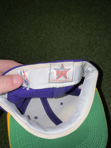 Vintage Los Angeles Lakers Script Fitted Hat 6 5/8 NBA - photo 3