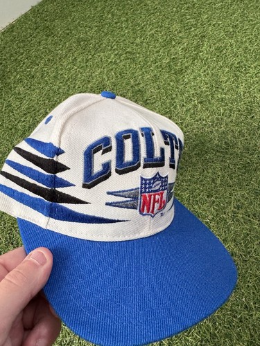 Indiana Colts Vintage NFL Hat Diamond Cut Logo Athletic