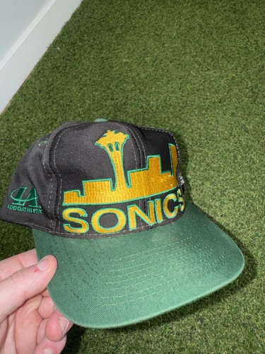 Vintage Seattle Super Sonics SnapBack Logo Athletic NBA