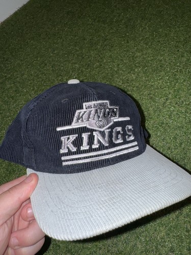 Vintage LA Kings corduroy SnapBack Hat 90s NHL
