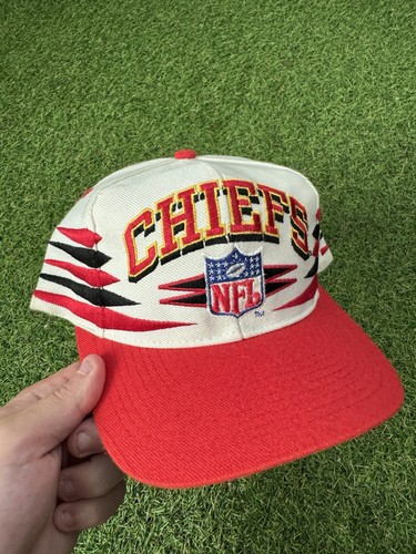 Vintage 90s logo athletic Kansas City Chiefs diamond cut hat NFL