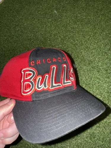 Vintage Chicago Bulls Starter Hat NBA