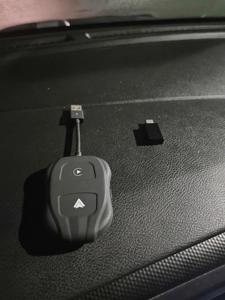 2in1 wireless apple carplay/android auto - photo 2