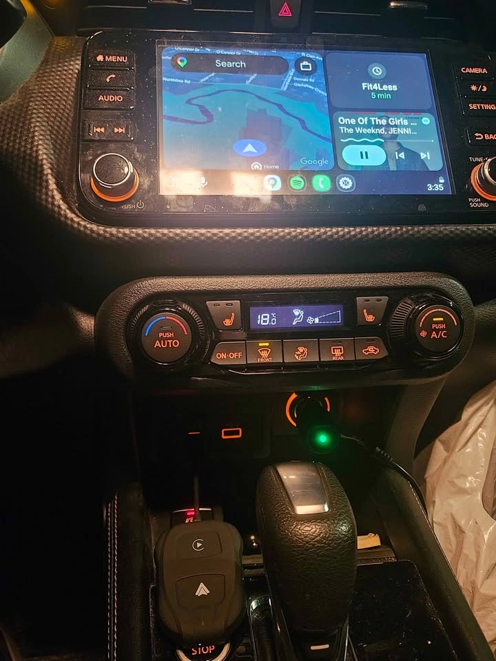 2in1 wireless apple carplay/android auto - photo 3