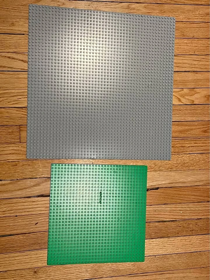 Lego plates
