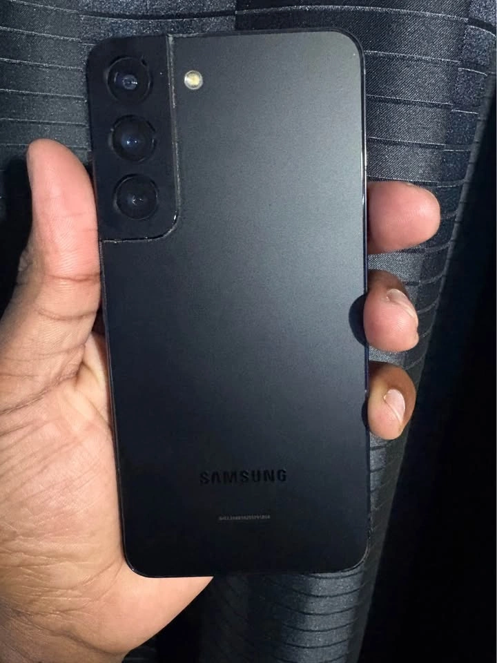 Samsung galaxy s22 128 gb - photo 2