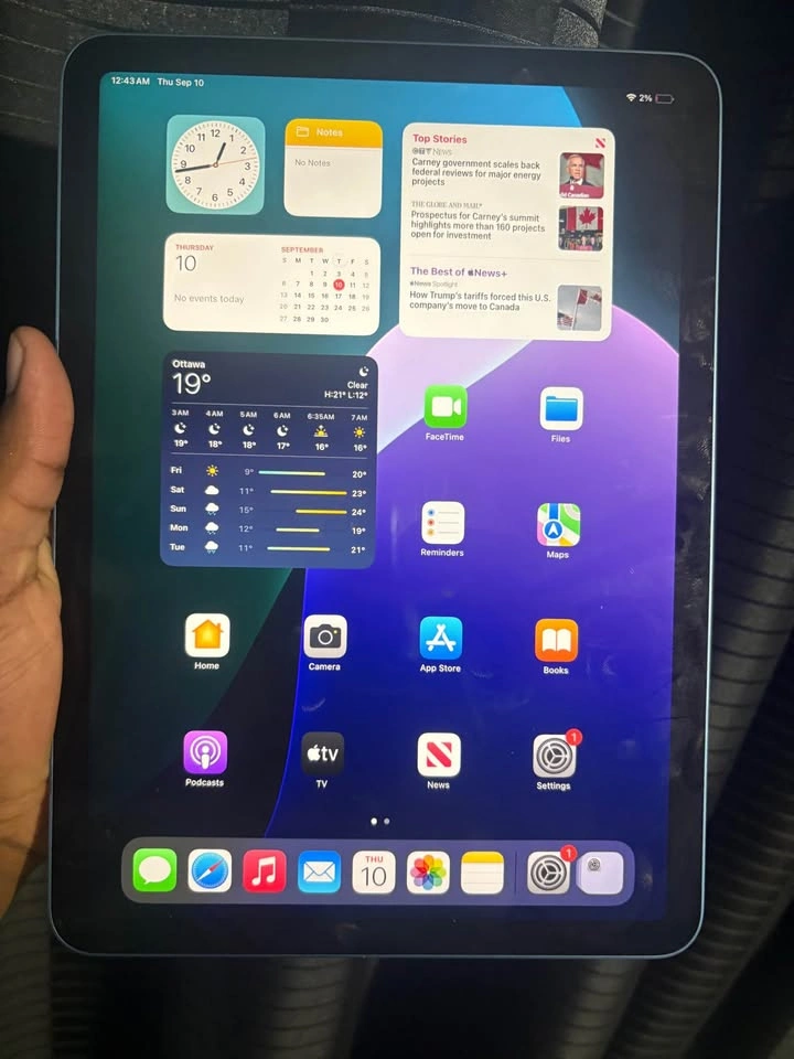 iPad Air 5th gen - photo 2