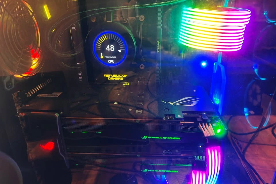 LG 34" UltraWide Monitor + Lian Li 08 Premium Case PC - photo 2