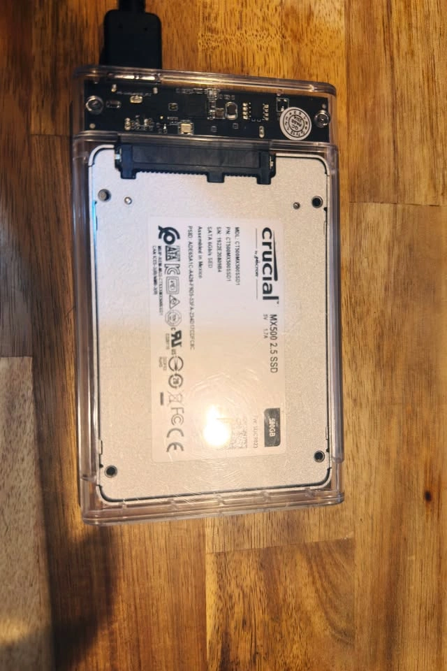 Crucial MX500 500GB SSD with Sabrent External Enclosure - photo 2