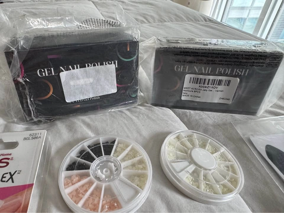 Brand New Gel Nail Polish Cat Eye & Nail Art Items - $45 - photo 3