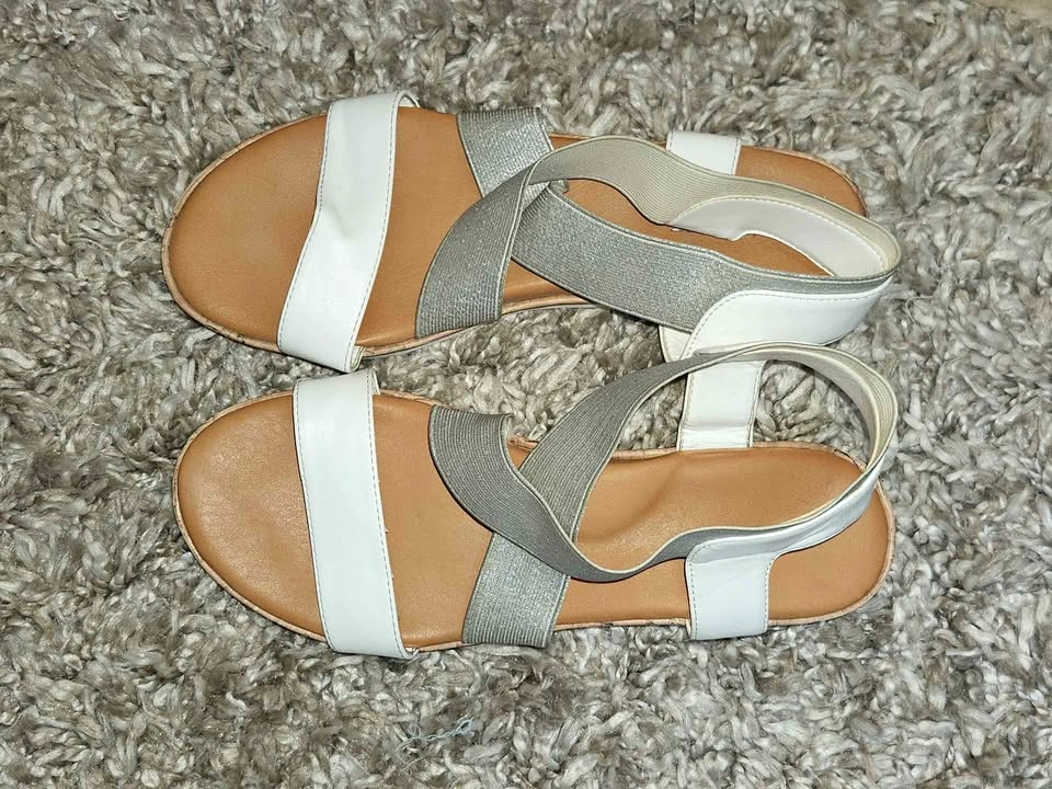 Nine West Women's White and Silver Platform Sandals