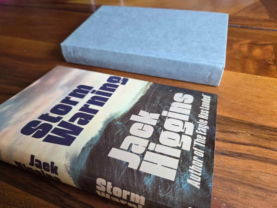 Storm Warning - Jack Higgins First Edition Hardcover - photo 2